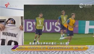 莫鲁高高跃起，力挽狂澜奉献绝杀进球的简单介绍